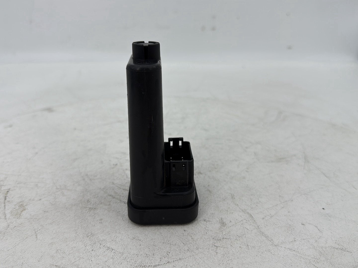 1999 - 2006 Harley-Davidson Touring Electra Glide Ultra Turn Signal Security Module TSSM 68922-00C