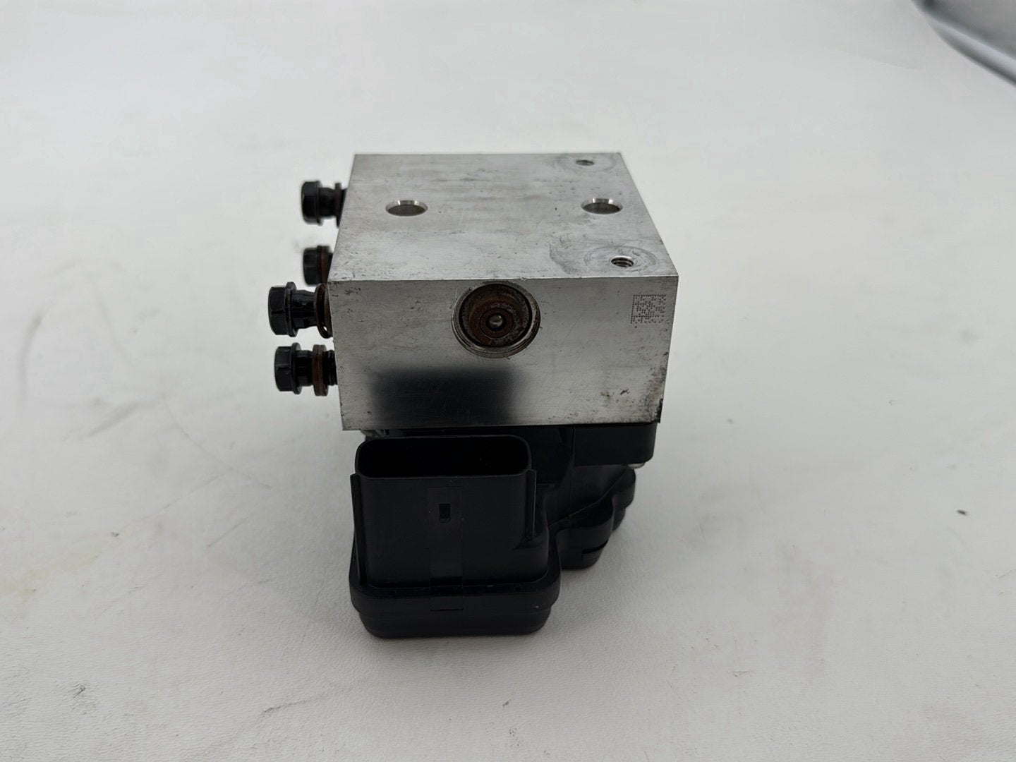 2011 Harley Road King Touring FLHRC Classic OEM ABS Brake Pump & Control Module