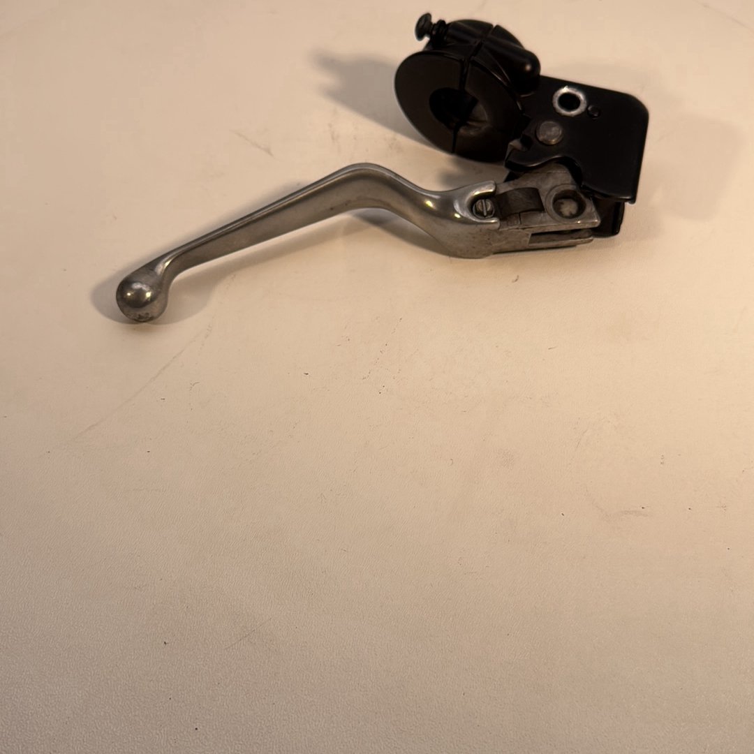 1984 - 1998 Harley-Davidson Touring Road King Police Front Left Hand Clutch Lever  	45015-96