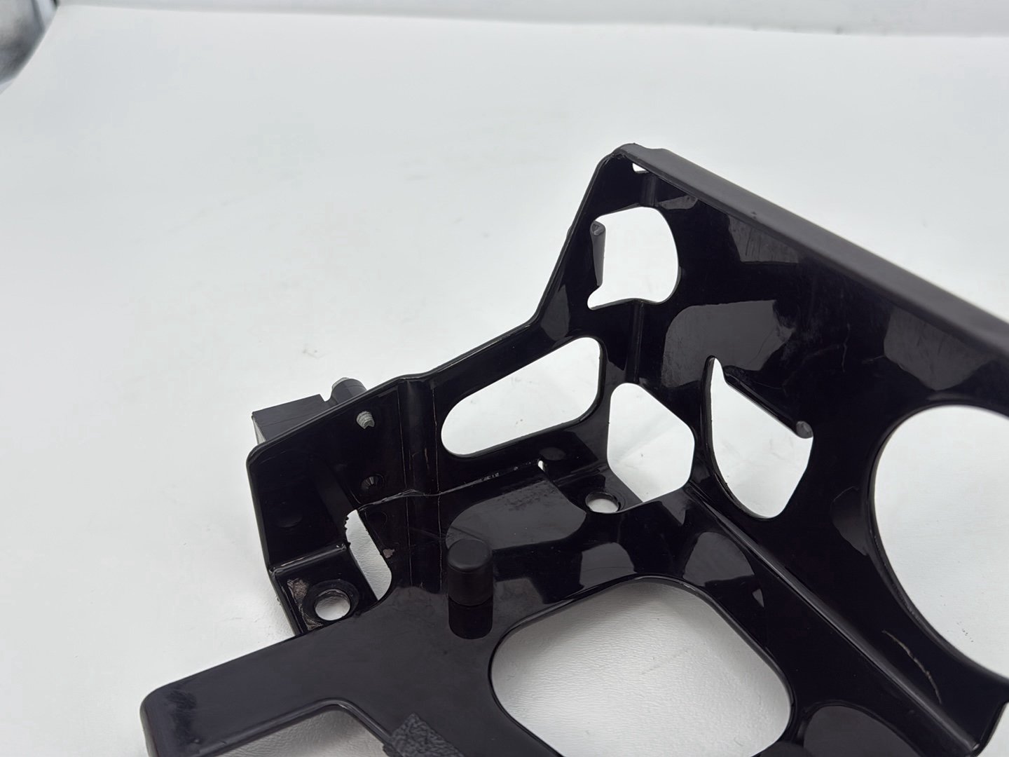 2003 Harley Sportster XL1200C 1200 Custom Anniversary OEM Battery Tray Bracket Holder Carrier