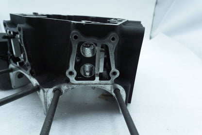 2007 - 2011 Harley-Davidson Touring Street Glide Crankcase Shaft Engine Motor Cover 24653-06