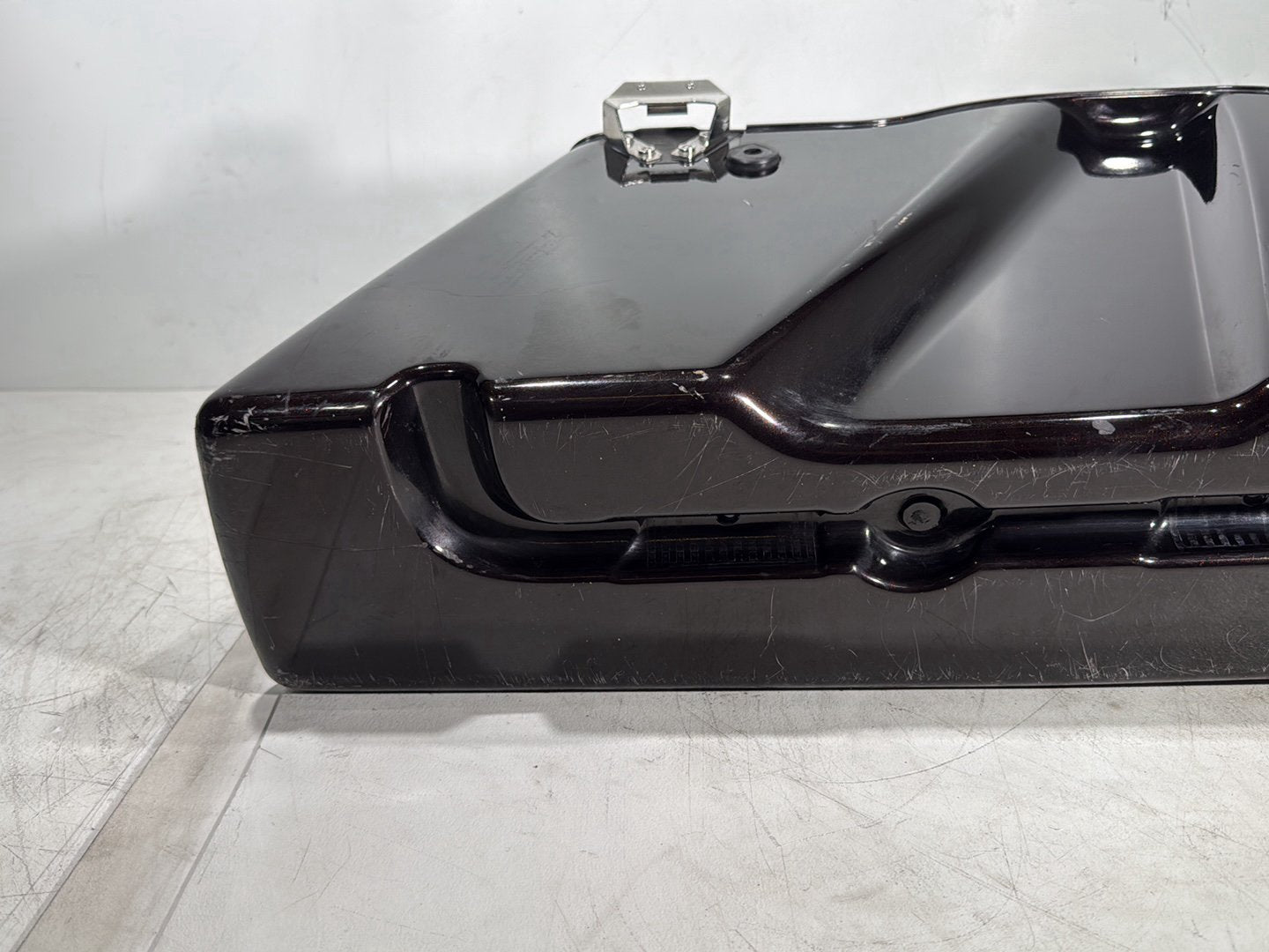 2011 Harley Street Glide Touring FLHX OEM Left 1 Saddlebag Luggage NO Key