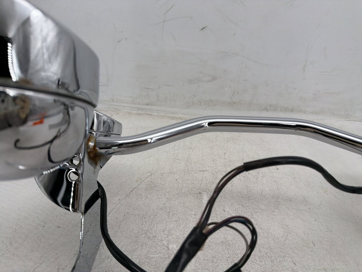 2004 Harley Electra Glide Touring Ultra OEM Front Turn Signal Indicators Aux Light Bar