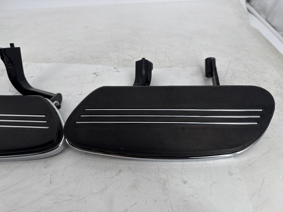 2013 Harley Street Glide Touring FLHX OEM Left Right Driver Floorboard Foot Rest