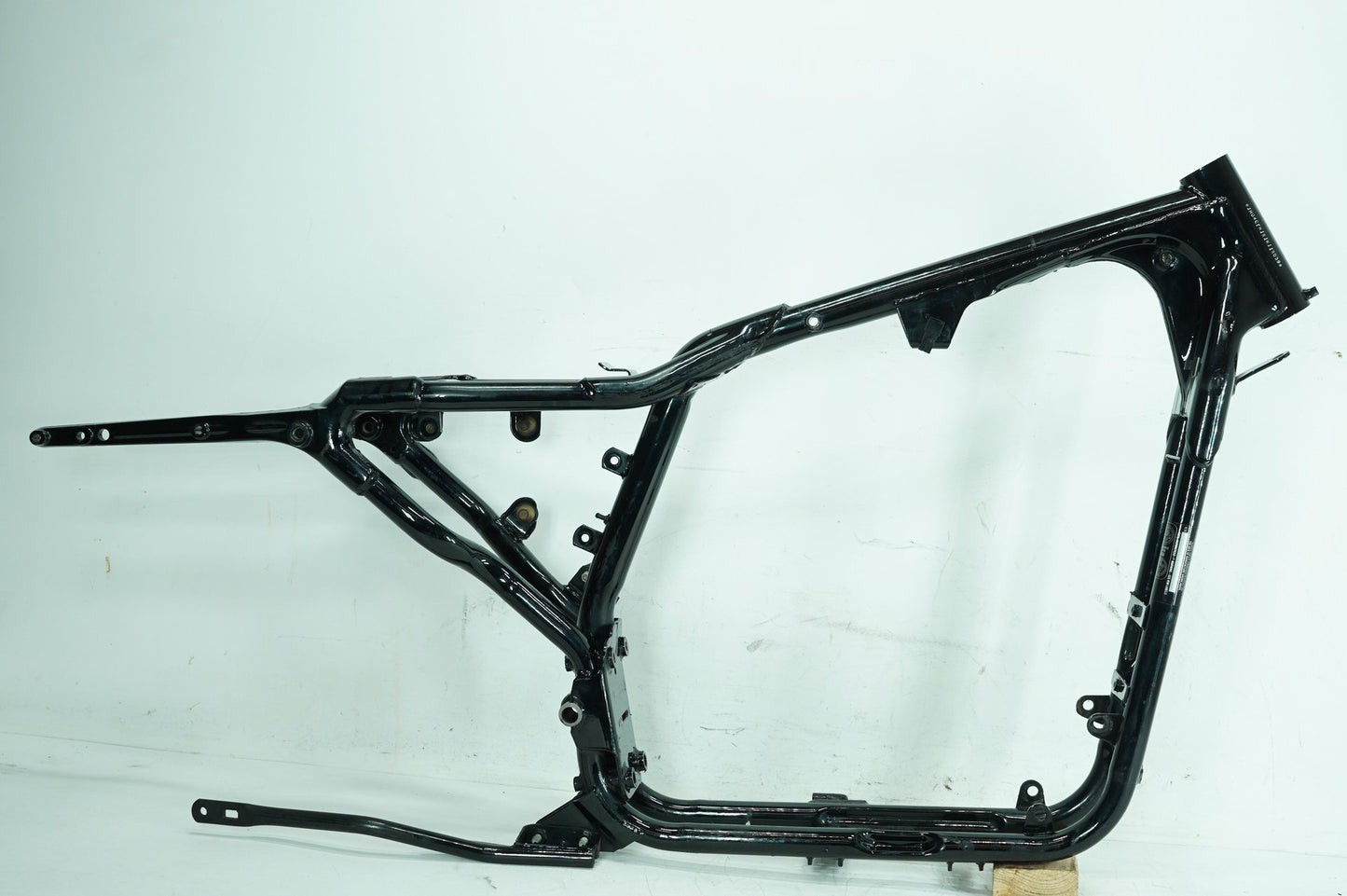 1989 - 2003 Harley-Davidson Sportster Hugger Body Main Frame Chassis SLVG 47150-00