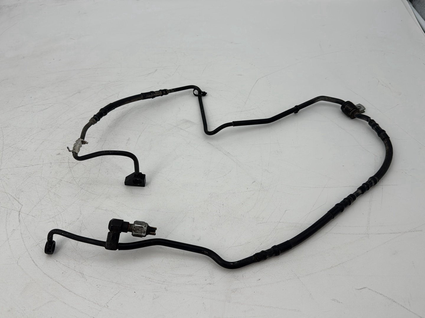 2008 - 2016 Harley-Davidson Touring Electra Glide Ultra Rear Brake Hose Line Pipe ABS