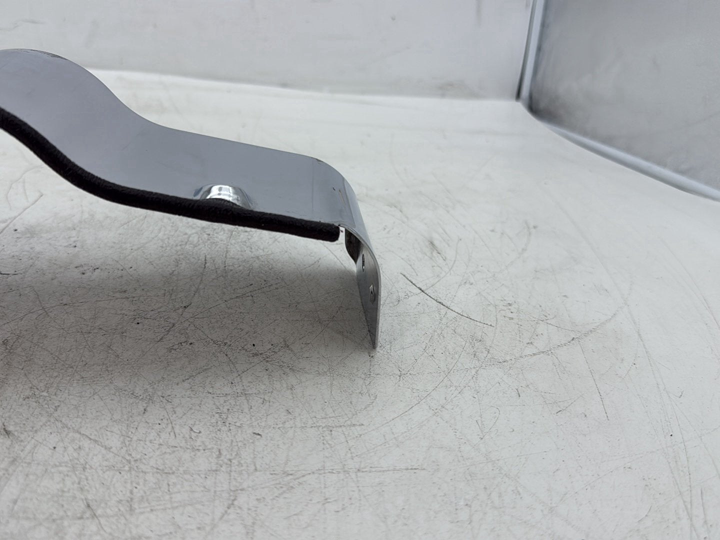 2006 Harley Electra Glide Touring Classic FLHTCI OEM Front Lower Fairing Outer Skirt 58208-96A