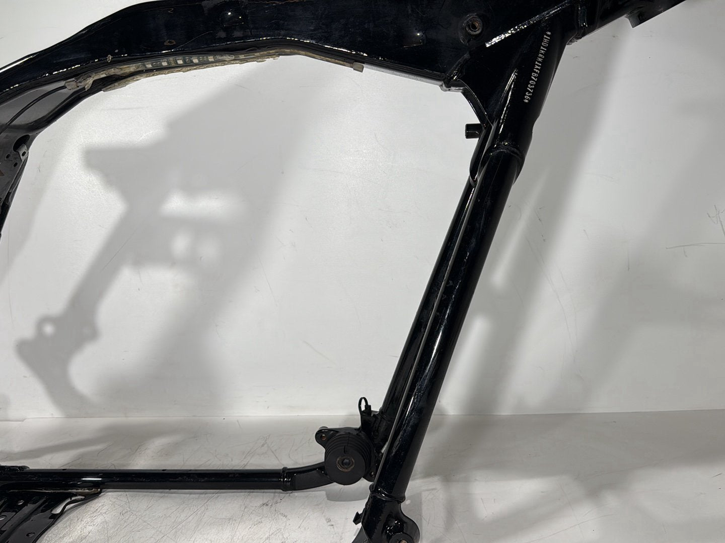 2015 Harley Touring FLHXS Street Glide OEM Body Main Frame Chassis SLVG