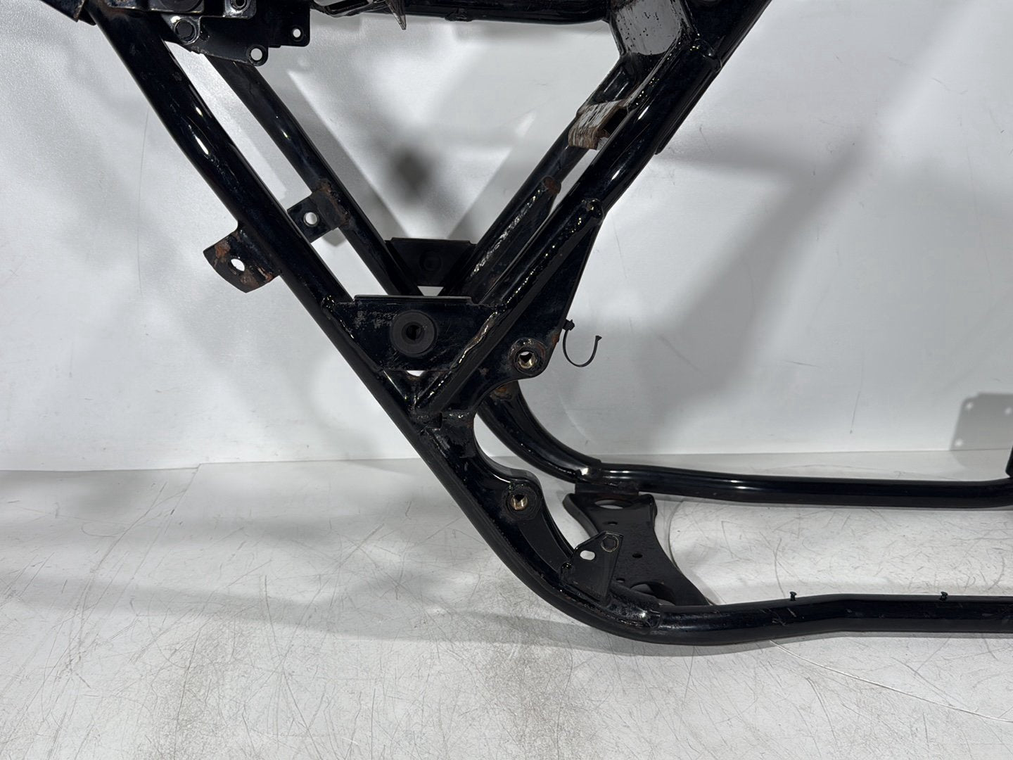 2008 Harley Touring Electra Glide OEM Body Main Frame Chassis SLVG 47900-08BHP