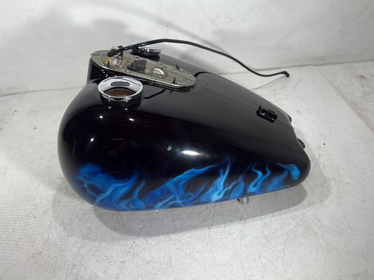 2005 Harley Road King Touring Police OEM Fuel Gas Tank Gasoline Reservoir