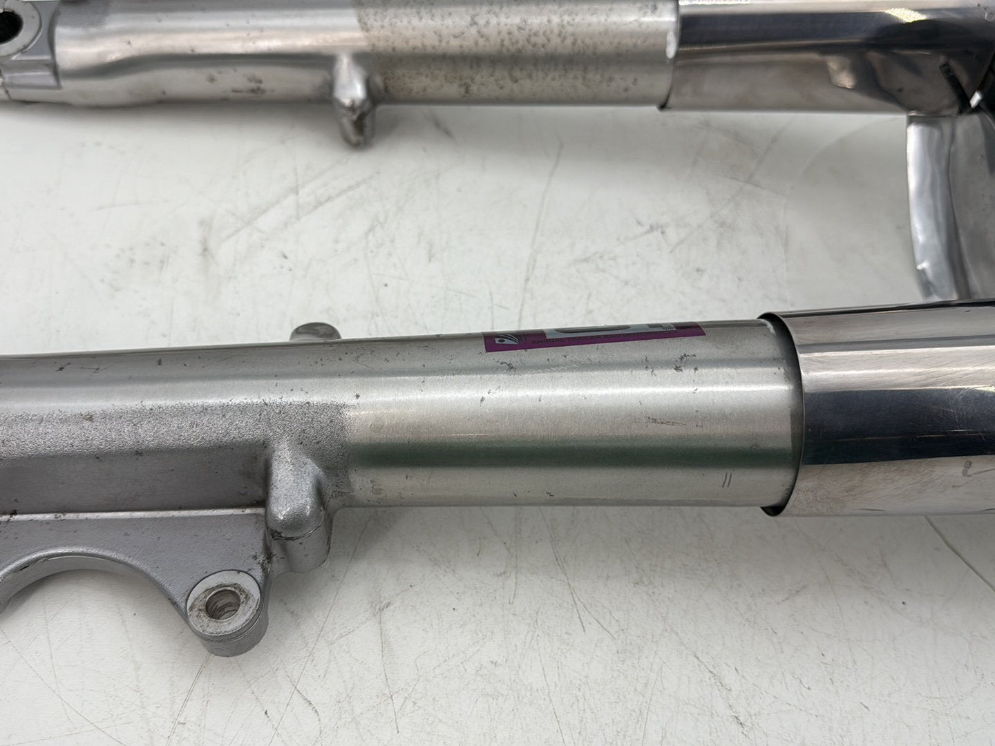 1995 Harley Touring FLHTCI Electra Glide Classic OEM Front Triple Tree Set & LH RH Fork Legs Sliders