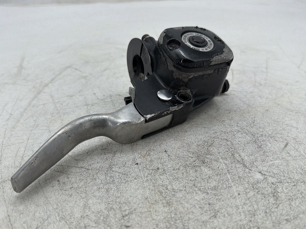 2006 Harley Dyna Super Glide FXDI OEM Front Right Brake Lever Master Cylinder