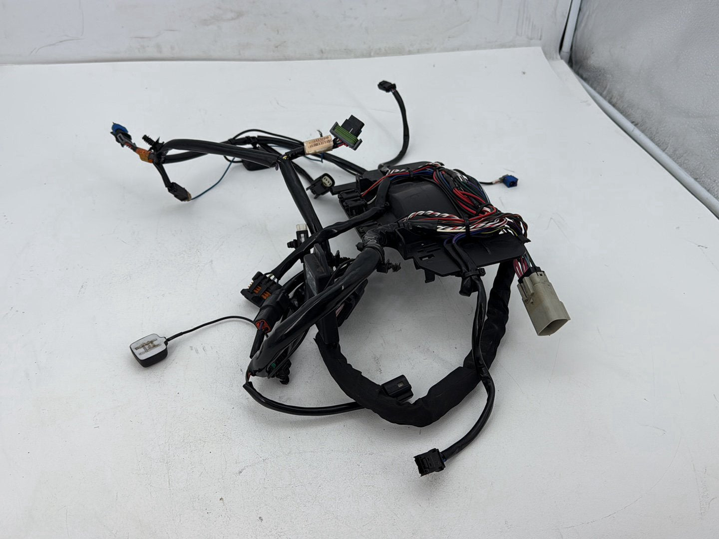 2014 Harley Electra Glide Touring CVO Screamin Eagle OEM Front Sub Wiring Harness Loom Interconnect
