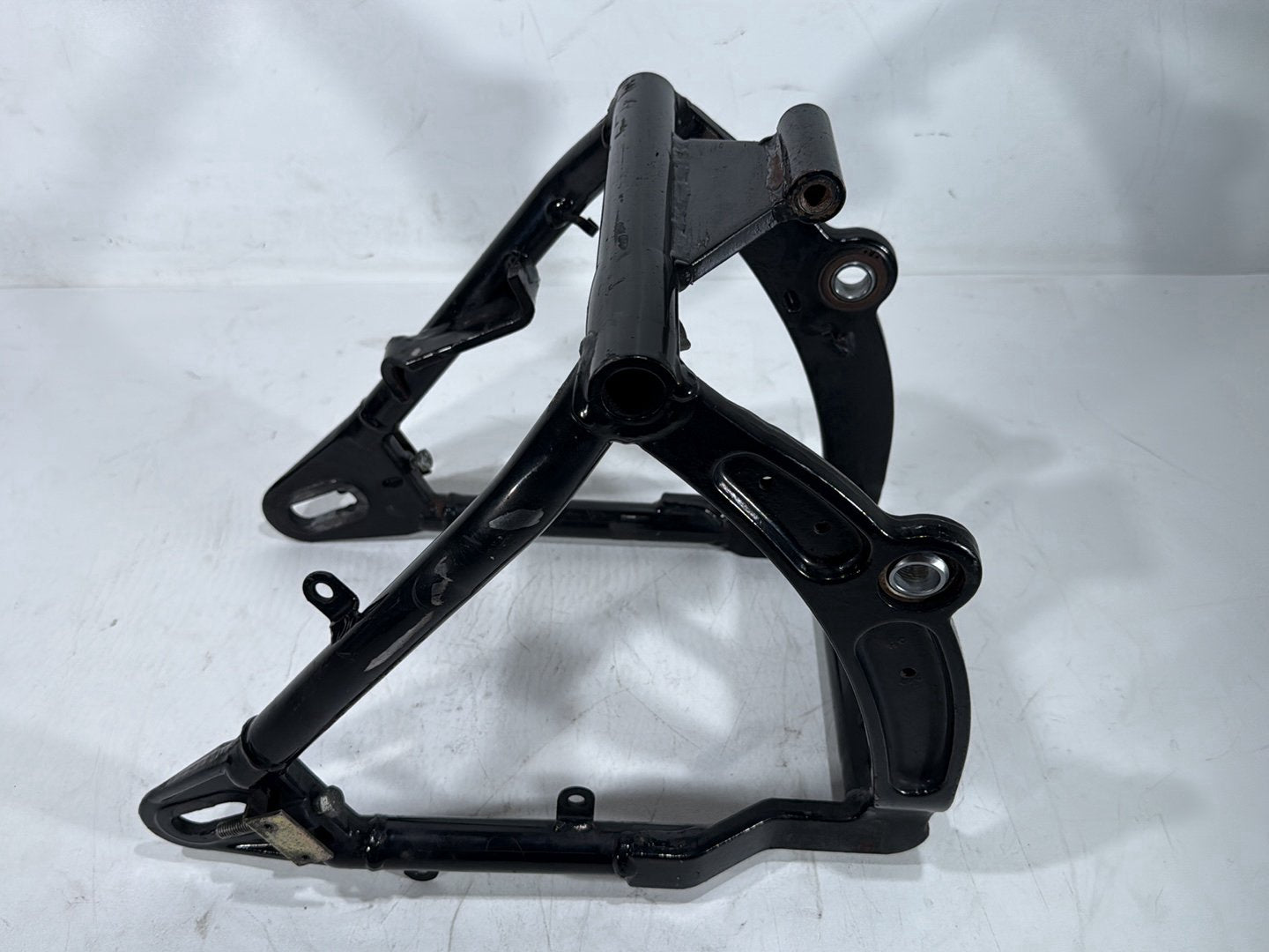 1998 Harley Softail Custom FXSTC OEM Rear Fork Swingarm Swing Arm