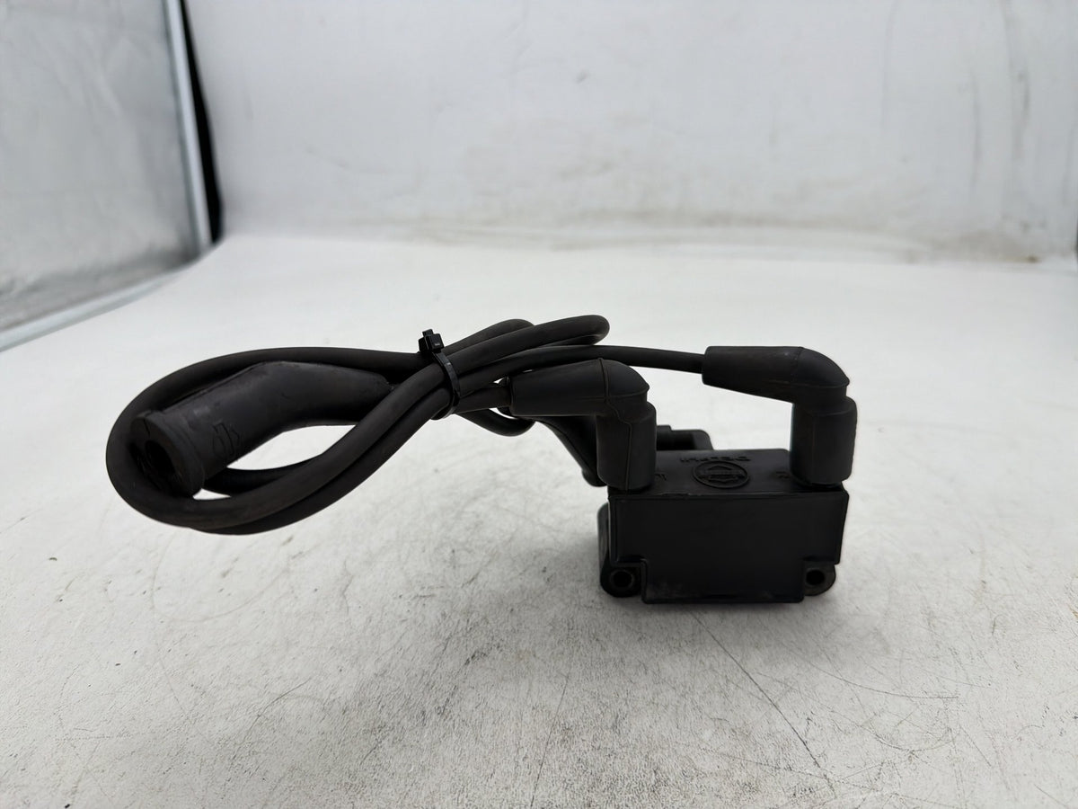 2013 Harley Street Glide Touring FLHX OEM Ignition Coil Spark Plugs Cable