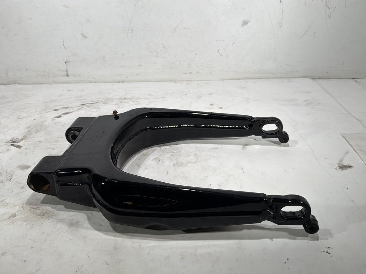 2011 Harley Street Glide Touring FLHX OEM Rear Fork Swingarm Swing Arm