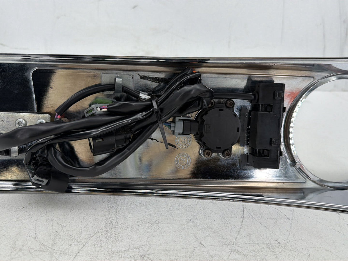 2022 Harley Road King Touring FLHR OEM Fuel Gas Tank Dash Console NOKey