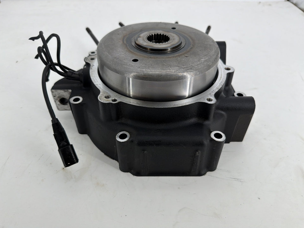 2016 Harley Touring FLHXS Street Glide OEM Crankcase Shaft Engine Motor Cover