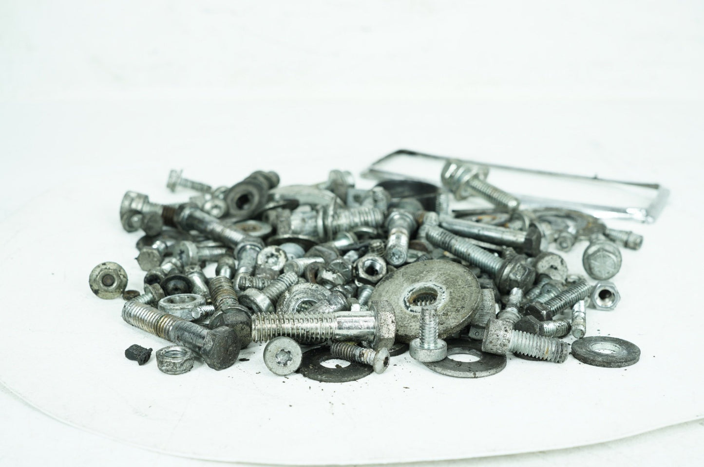 1999 - 2006 Harley-Davidson Touring Electra Glide Classic Hardware Bolts Nuts & Brackets