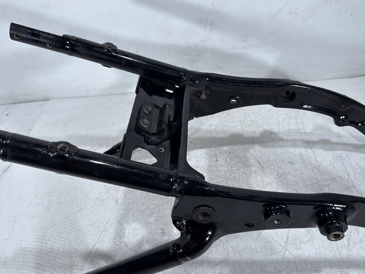 2010 Harley Electra Glide Touring Ultra Rear Back Sub Frame Rail Bar 48079-09BHP
