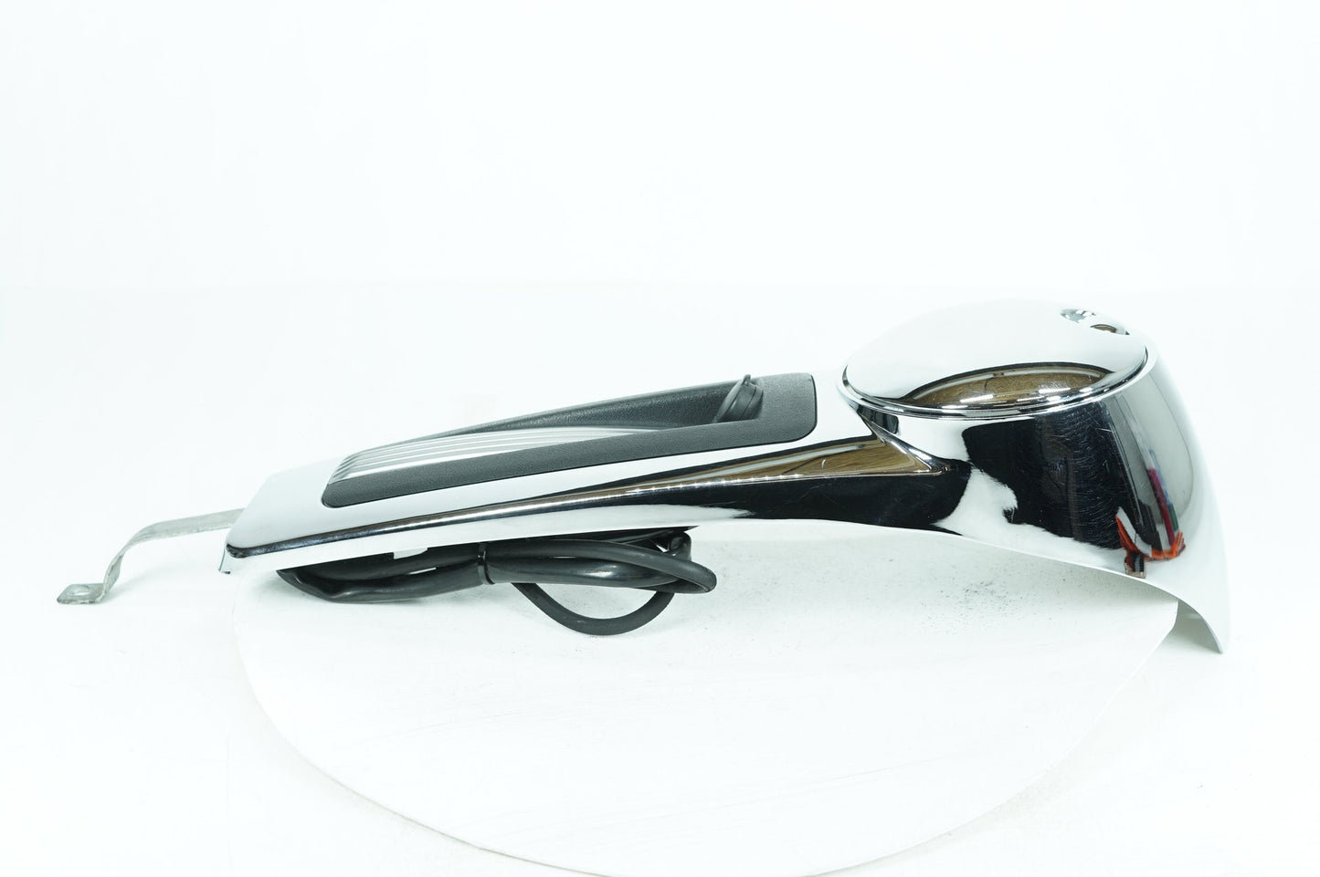 2008 - 2016 Harley-Davidson Touring Electra Glide Ultra Fuel Gas Tank Dash Console NOKey 61270-08