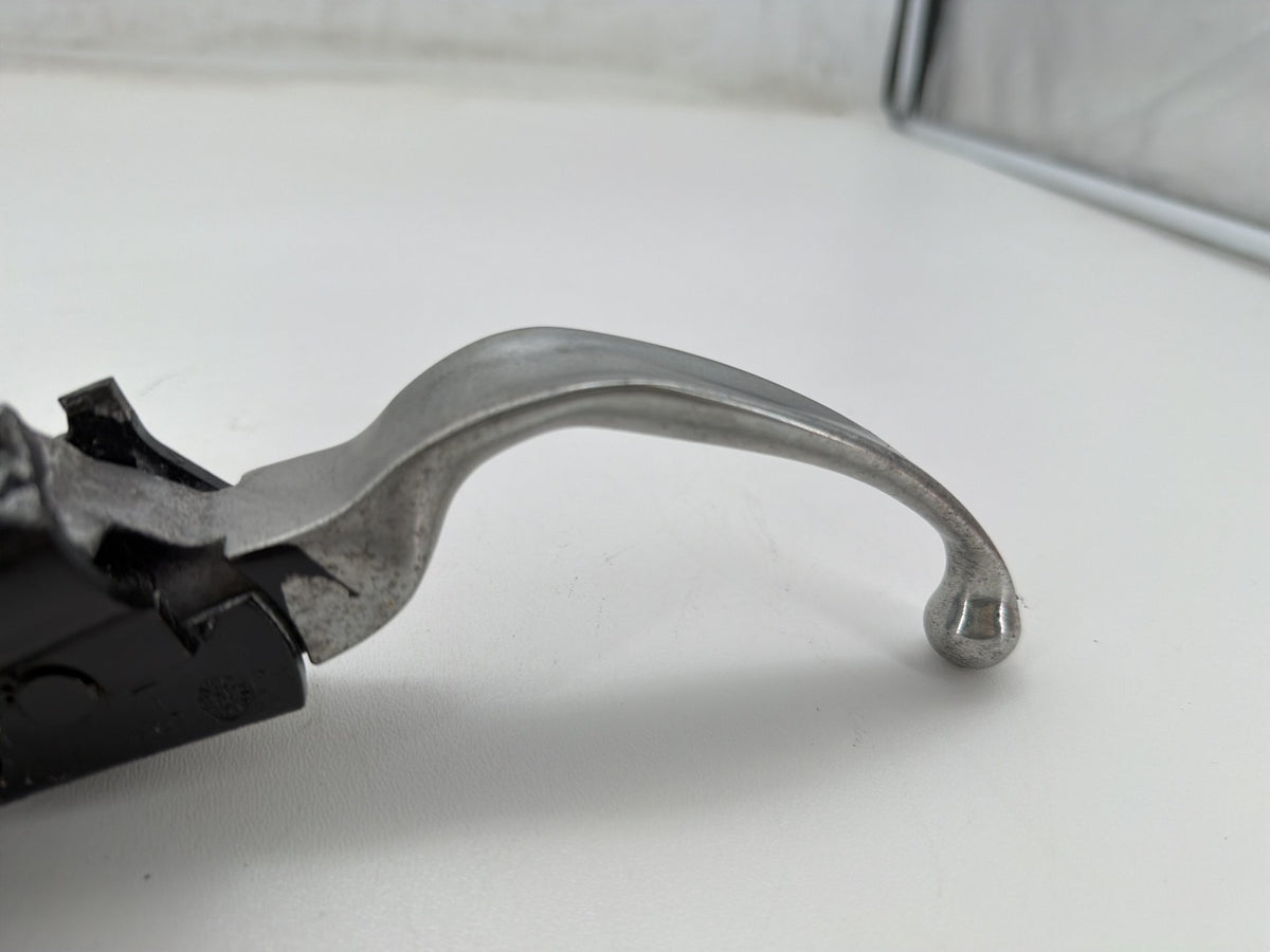 2006 Harley Electra Glide Touring Classic OEM Front Right Brake Lever Master Cylinder