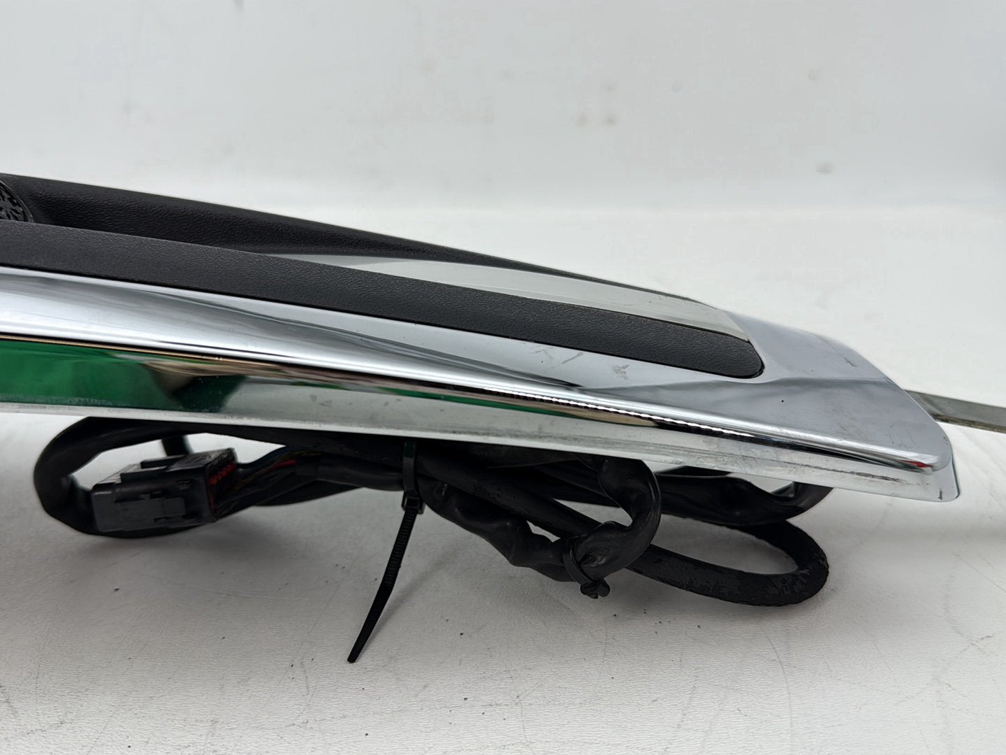 2007 - 2016 Harley-Davidson Touring Electra Glide Ultra Fuel Gas Tank Dash Console NOKey Arlen Ness Cover Slotted