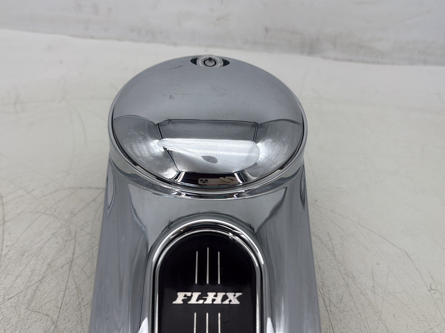 2011 Harley Street Glide Touring FLHX OEM Fuel Gas Tank Dash Console NOKey