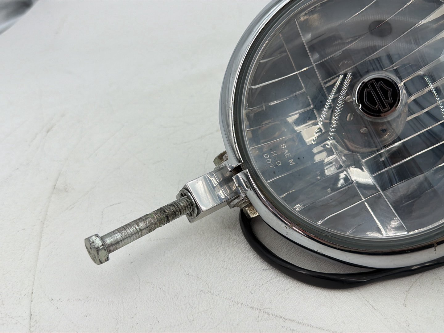 2007 - 2017 Harley-Davidson Dyna Super Glide Custom Headlight Headlamp Head Light Halogen 69356-06