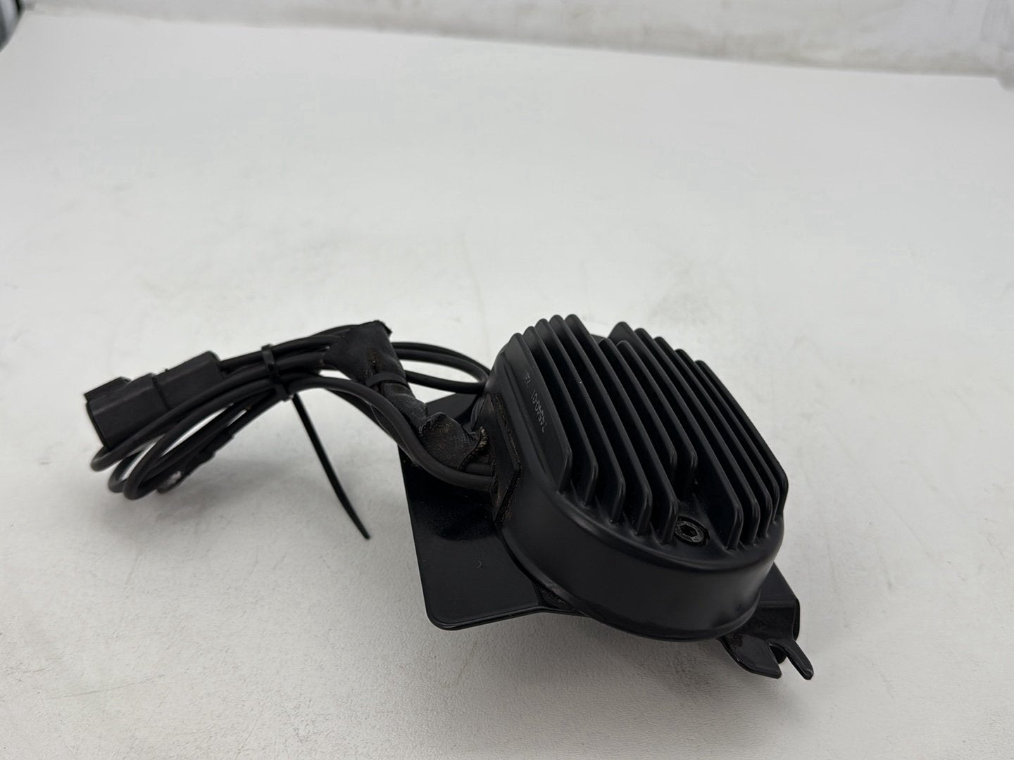 2004 Harley Softail FLSTC Heritage Classic OEM Voltage Regulator Rectifier