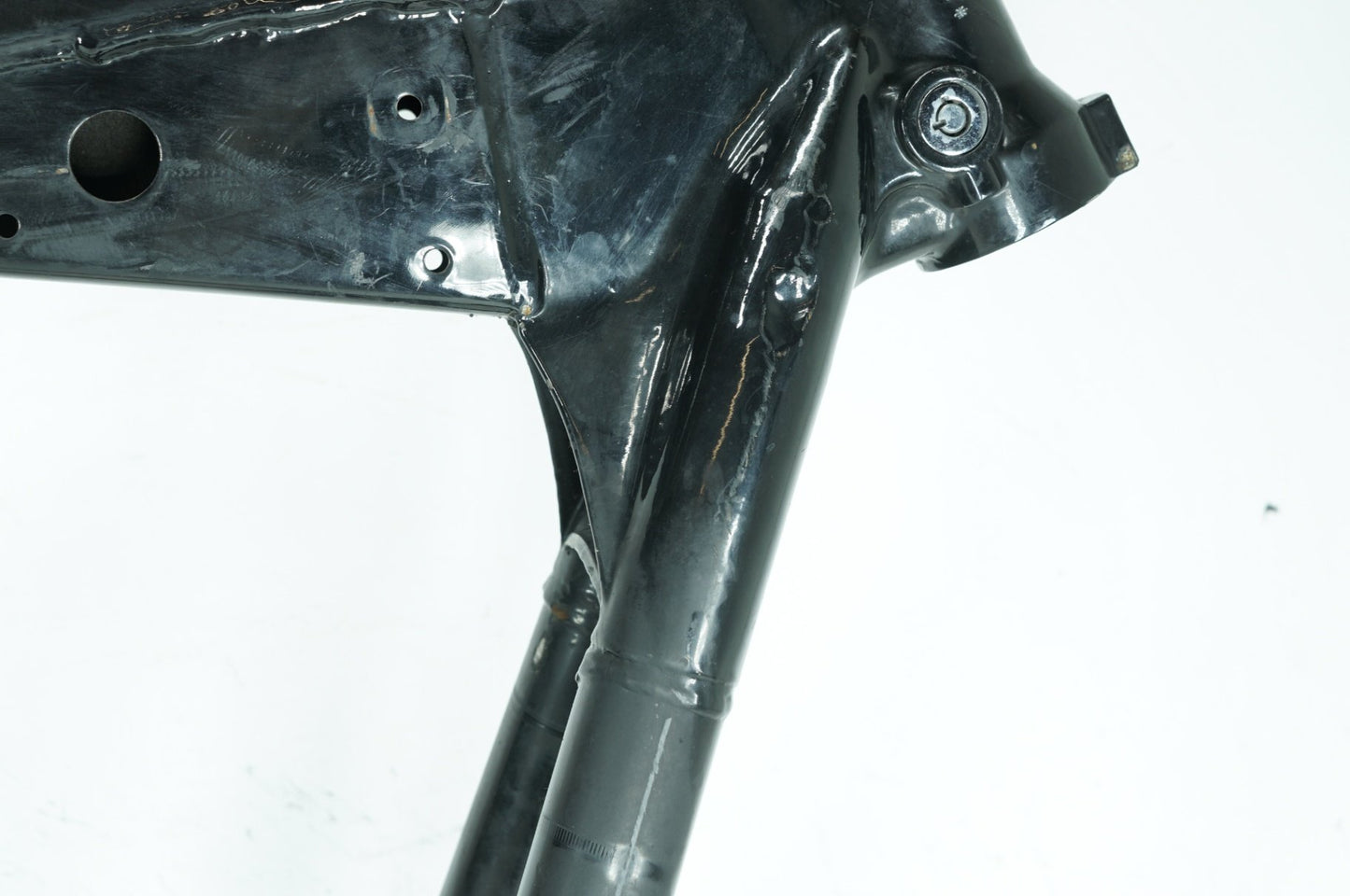 1999 - 2006 Harley-Davidson Dyna Low Rider Body Main Frame Chassis SLVG 47427-04BHP