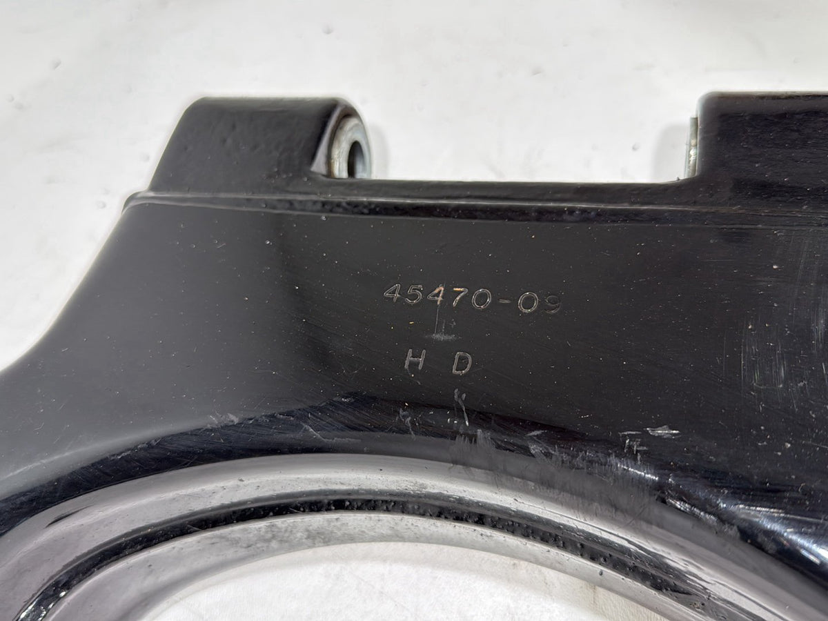 2010 Harley Street Glide Touring FLHX OEM Rear Fork Swingarm Swing Arm 47549-09