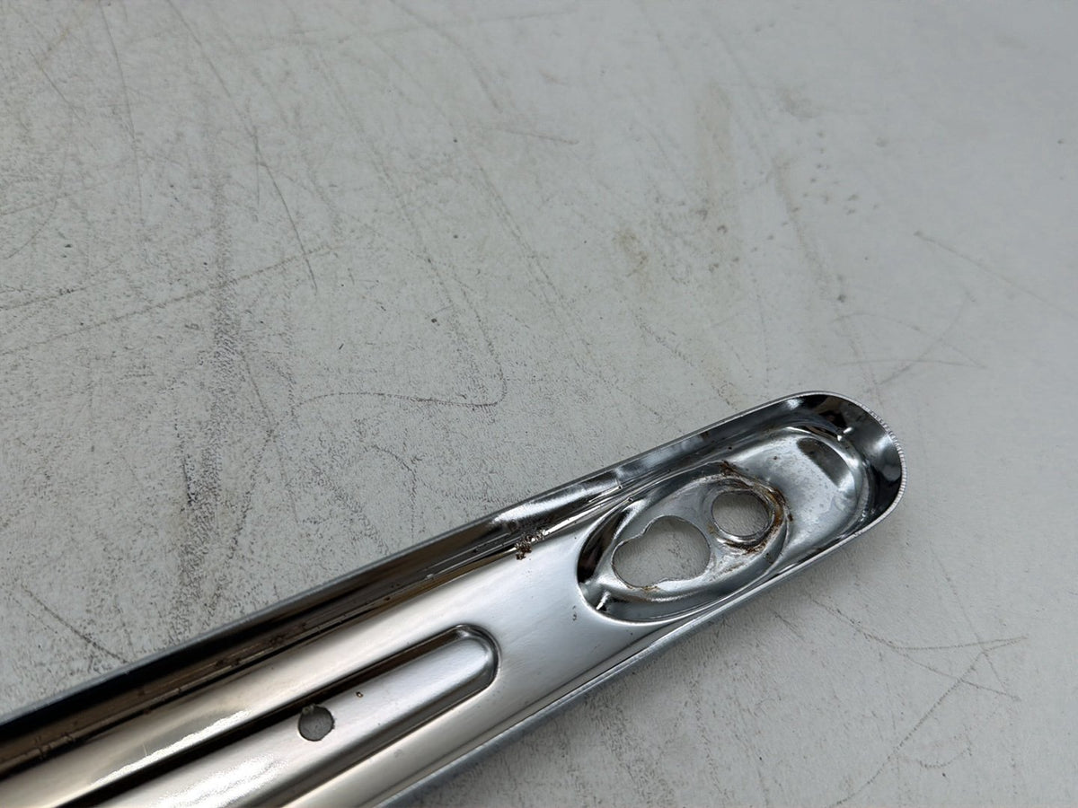 2014 Harley Dyna Low Rider FXDL OEM Rear Left Right Fender Struts Bracket