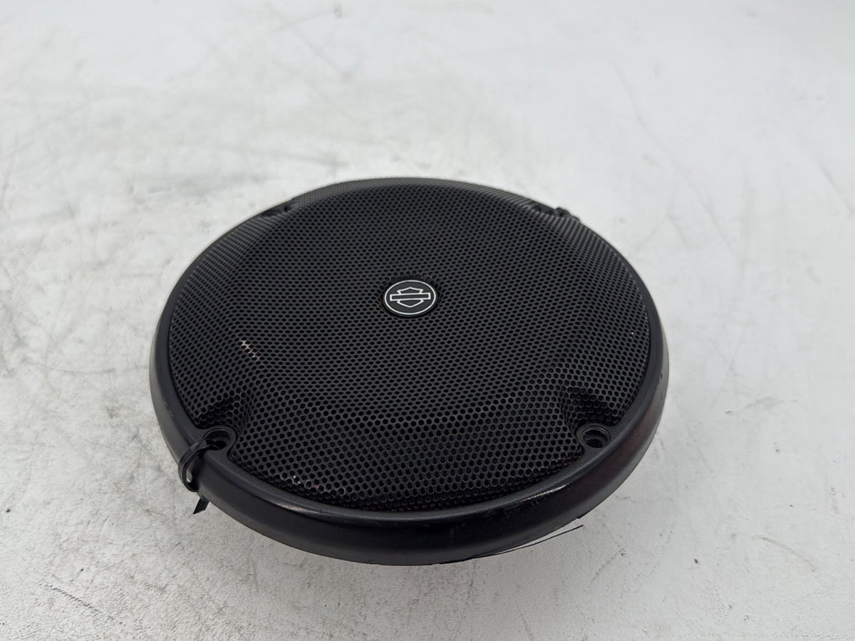 2018 Harley Electra Glide Touring Ultra FLHTCU OEM Front 1 Sound Audio Speaker