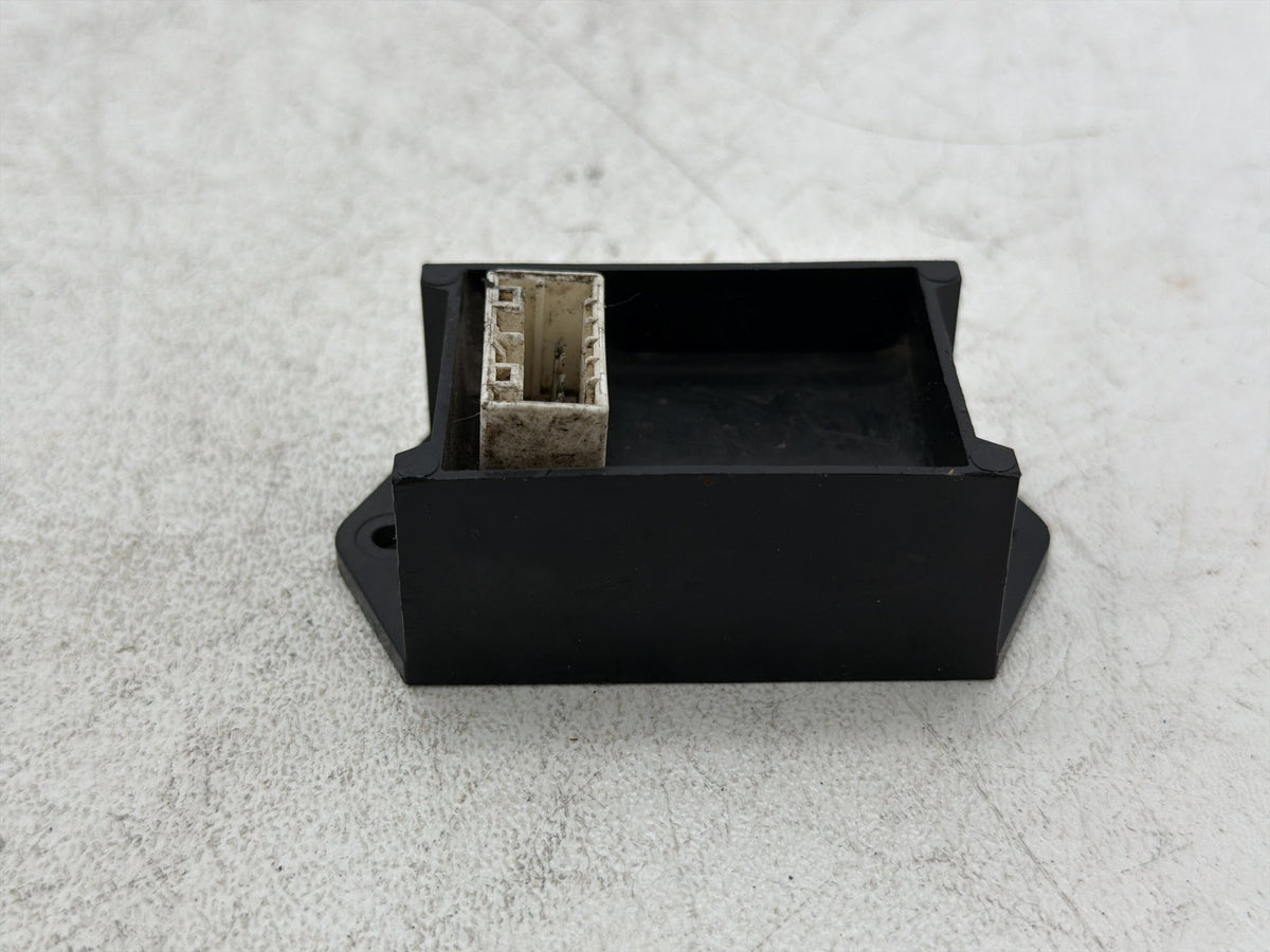 1996 Harley Electra Touring Ultra OEM Fuel Gas Pump Sensor Relay Module 68620-96
