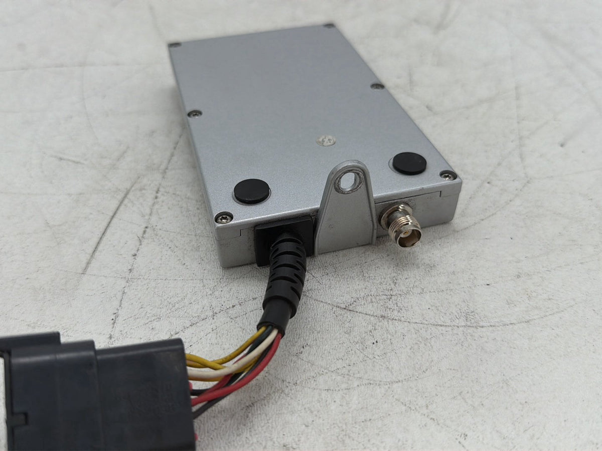 06 Harley Electra Glide Touring Ultra FLHTCUI OEM CB Harman Kardon Radio Module