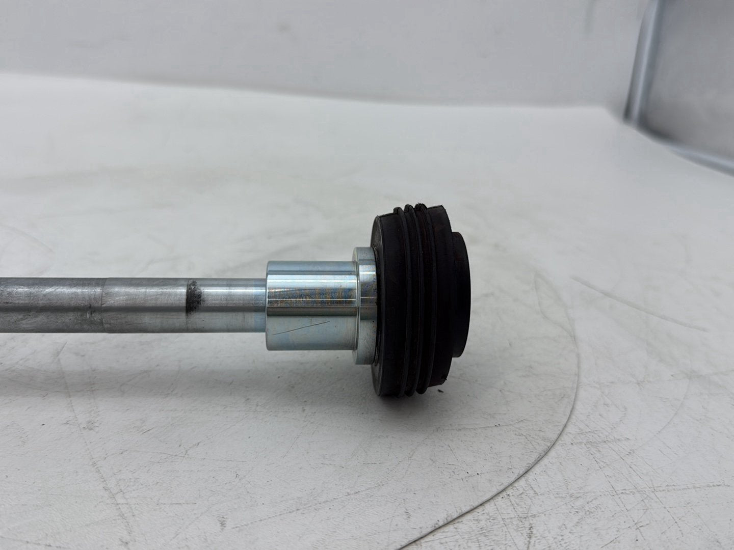 2008 Harley Electra Glide Touring Ultra FLHTCUI OEM Rear Fork Swingarm Pivot Bolt Shaft