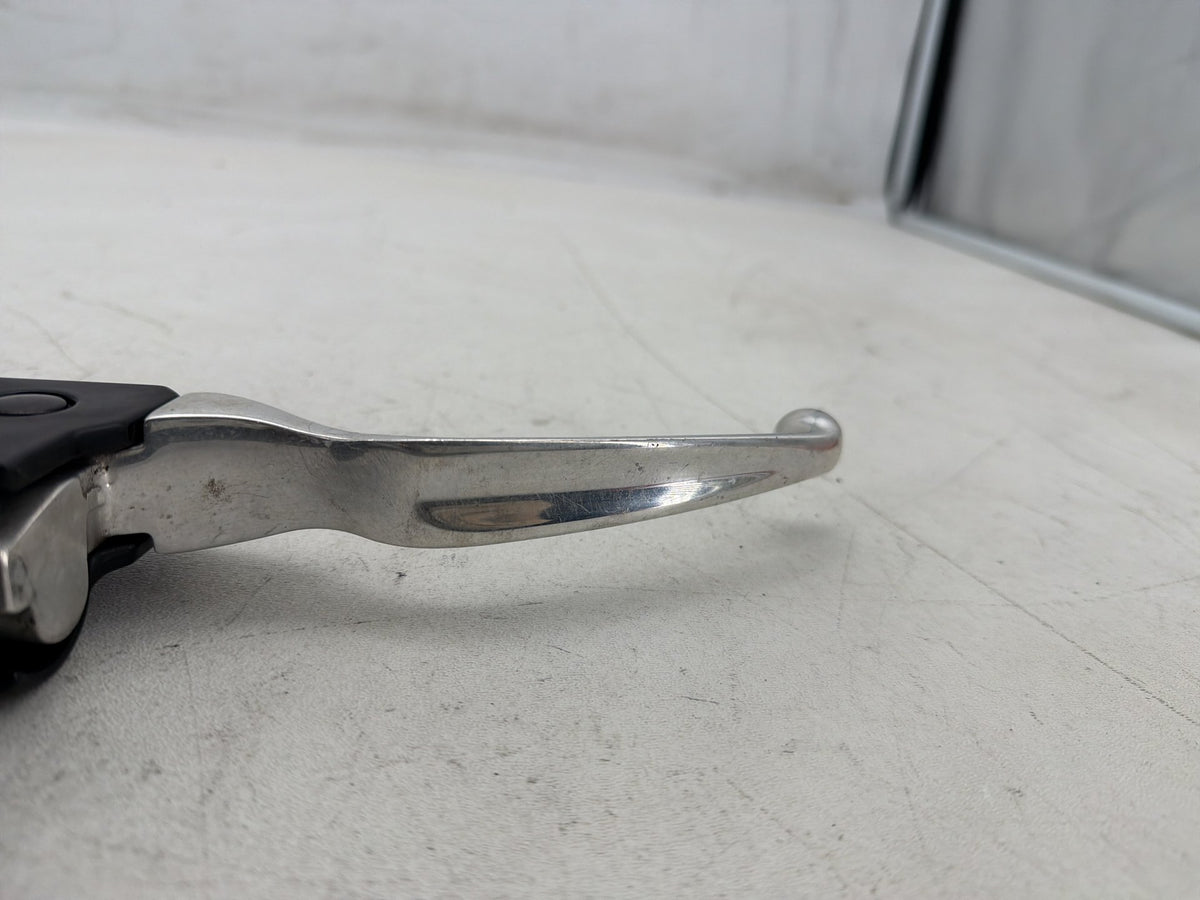 16 Harley Road Glide Touring FLTRXS OEM Front Right Brake Lever Master Cylinder