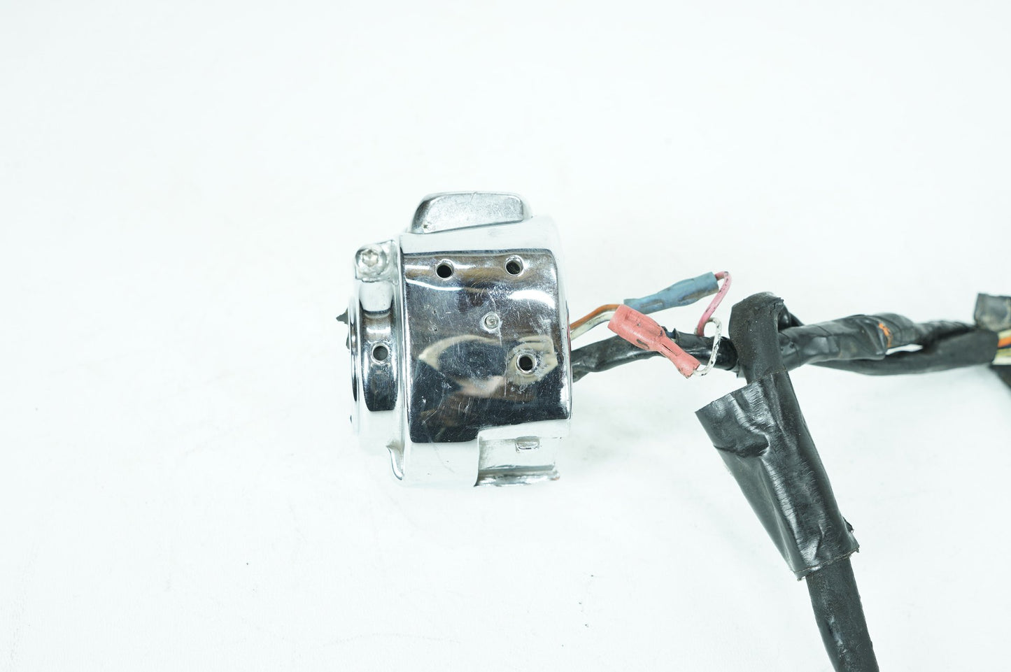 1999 - 2006 Harley-Davidson Dyna Wide Glide Left Turn Signal Headlight Switches Controls 71685-06A