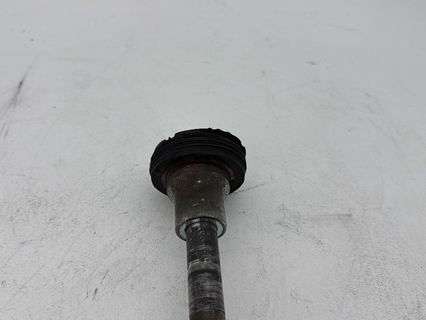 2003 Harley Electra Glide Touring Ultra FLHTCUI OEM Rear Fork Swingarm Pivot Bolt Shaft