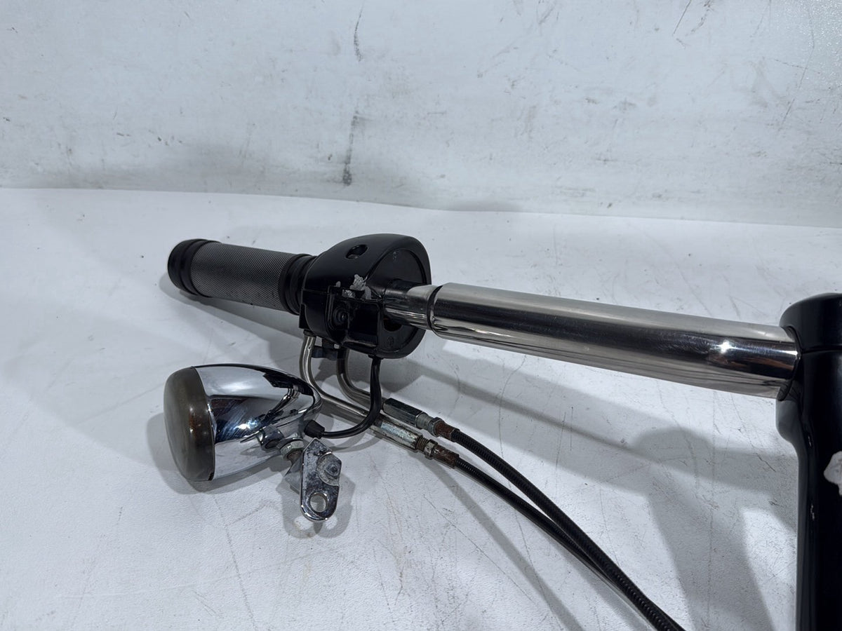 2008 Harley Dyna Fat Bob FXDF OEM Handlebars Left Right Switches Controls