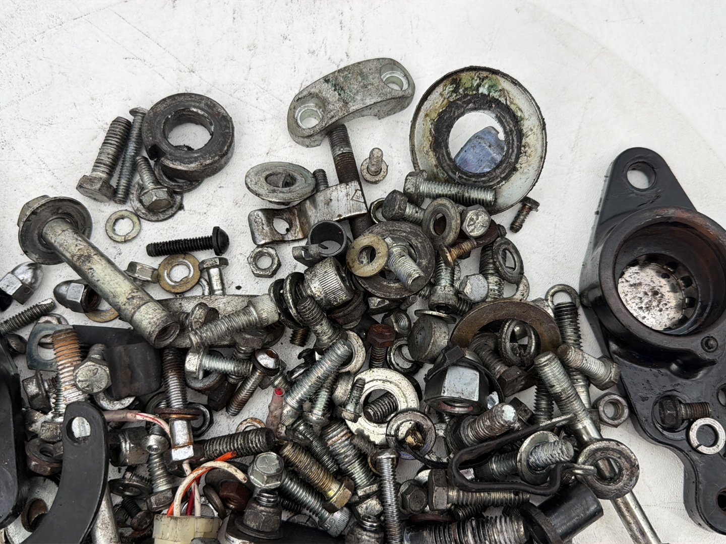 1984 - 1998 Harley-Davidson Touring Electra Glide Classic Hardware Bolts Nuts & Brackets w/ Left Right Fork Swingarm Brackets