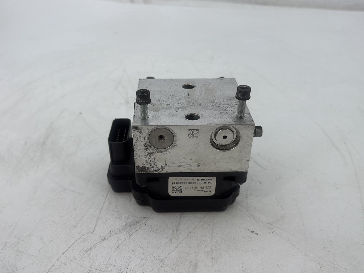2011 Harley Electra Glide Ultra FLHTK OEM ABS Brake Pump &amp; Control Module