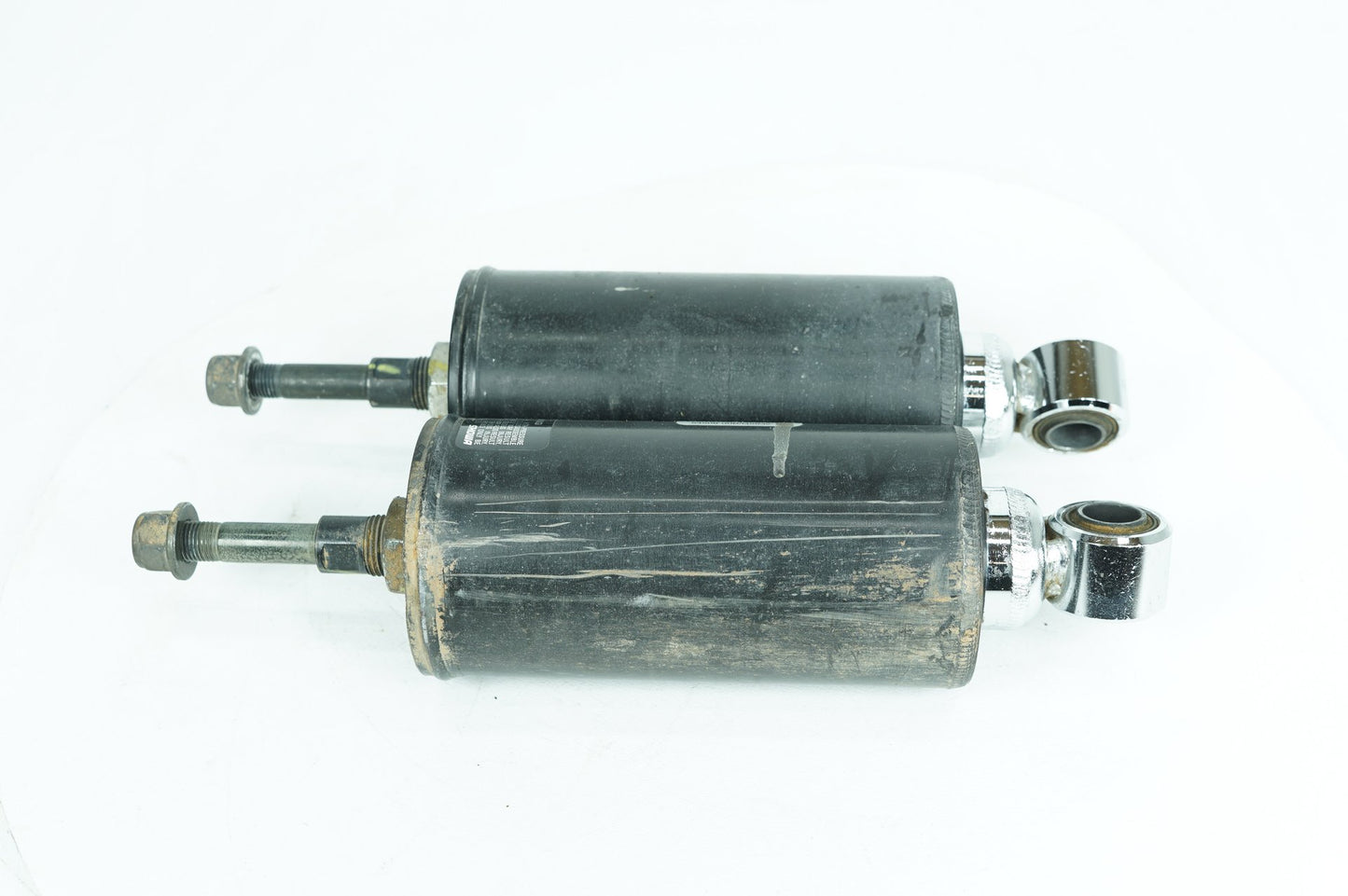 2007 - 2012 Harley-Davidson Softail Heritage Classic Rear Left Right Shock Absorbers 54508-00B