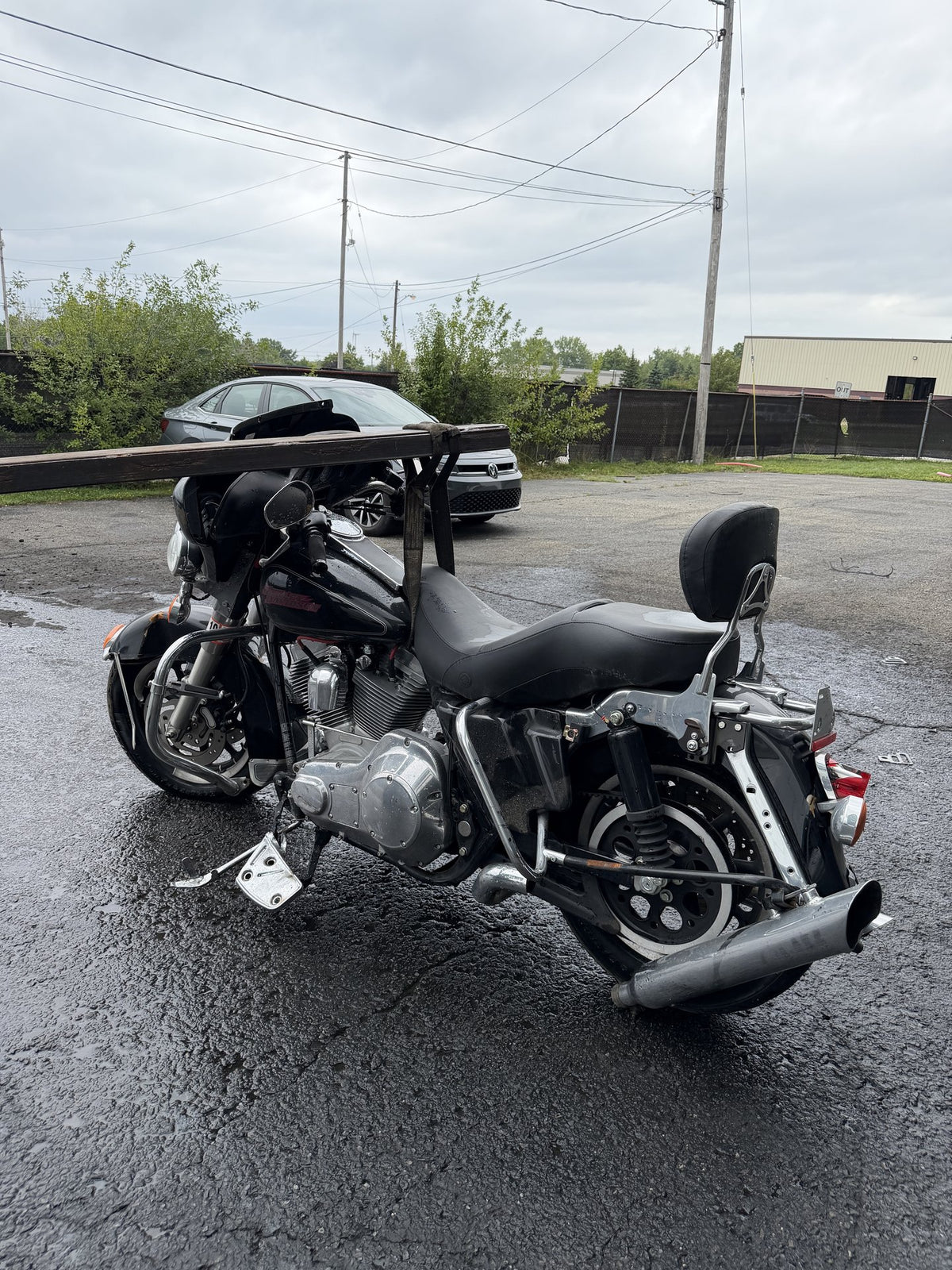 1999-2006 Harley-Davidson Electra Glide FLHT Touring