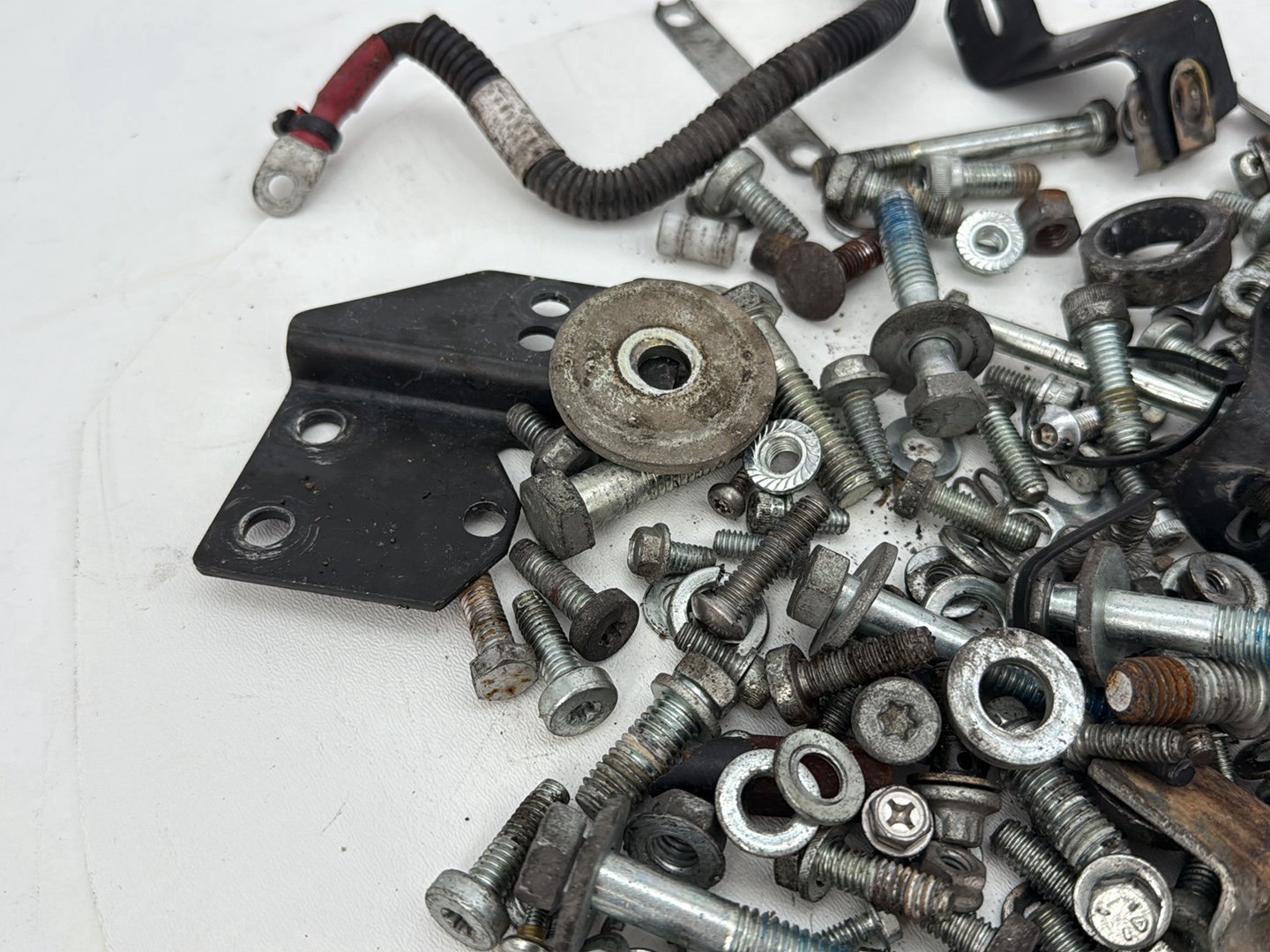 2007 Harley Street Glide Touring FLHX OEM Hardware Bolts Nuts & Brackets