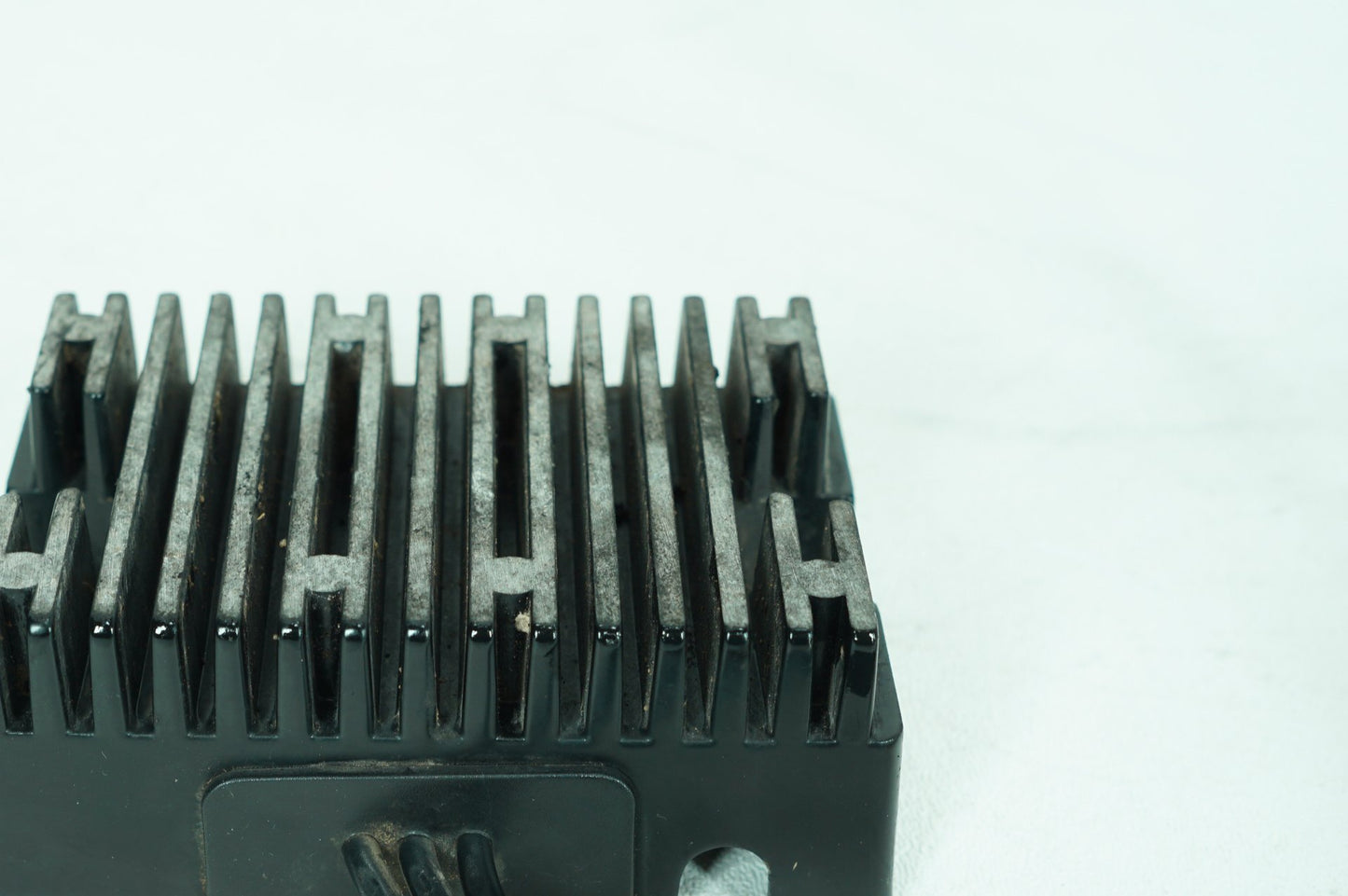 1991 - 2003 Harley-Davidson Sportster Custom Voltage Regulator Rectifier  74523-94A