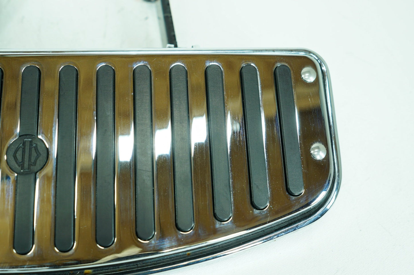 2017 - 2025 Harley-Davidson Touring Electra Glide Ultra Left Right Driver & Pass Floorboard Foot Rest 50614-06