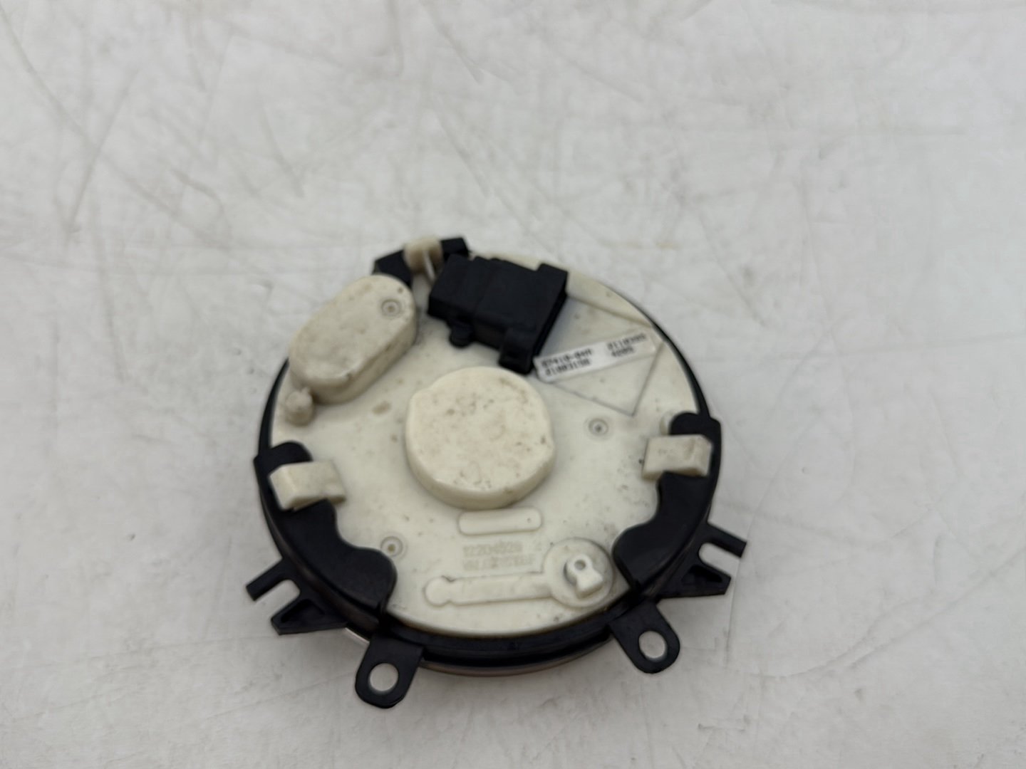 2005 Harley Dyna FXDWG Wide Glide OEM Speedo Speedometer Gauge Cluster