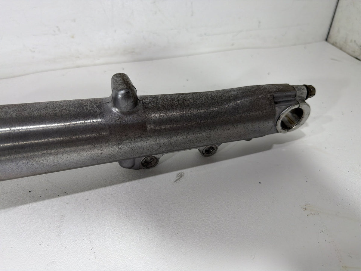 04 Harley Electra Touring Ultra Front Triple Tree Set & LH RH Fork Legs Sliders